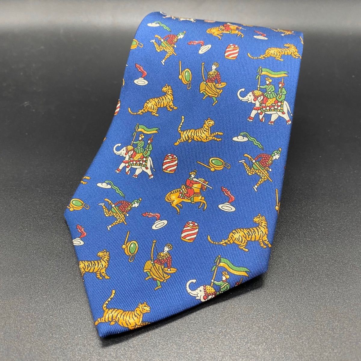 サルヴァトーレフェラガモ 総柄 シルク ネクタイ拍卖