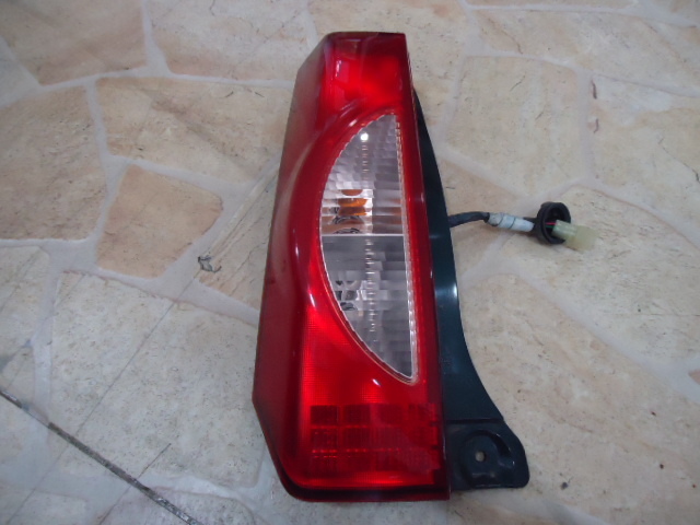 送料込み HA24V アルト 20年式 テールランプ 左 点灯確認OK拍卖