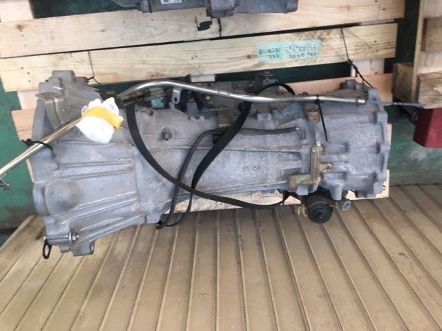 在庫処分!04y インフィニティQX56 ミッション コンバーター オートマ本体 純正中古 INFINITI アメ車中古部品 埼玉県~拍卖