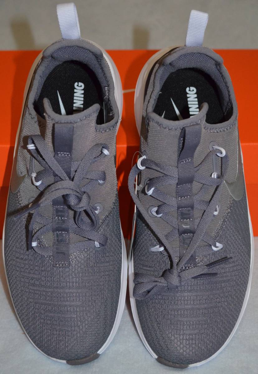 33*【新品タグ付箱付】*NIKE ナイキ ウィメンズ フリー TR8 FREE TR8 24.5cm トレーニングシューズ スニーカー レディース 送料無料拍卖