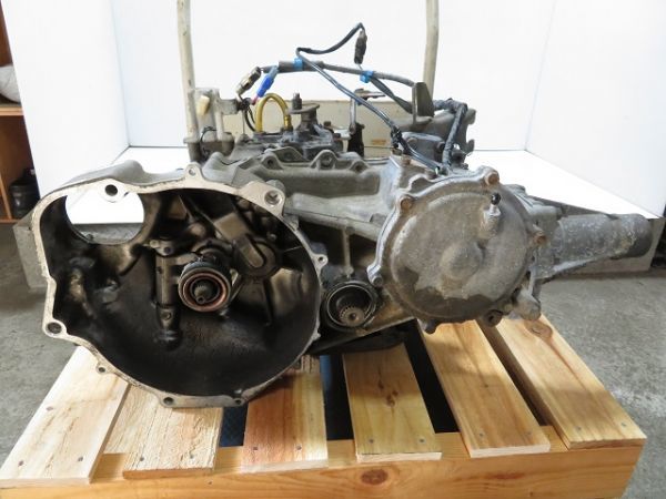 21-5-16  KS4 サンバー トラック MT  【 4WD マニュアル  ミッション TW601BA6AD-E5 157305   32000KC970 】拍卖