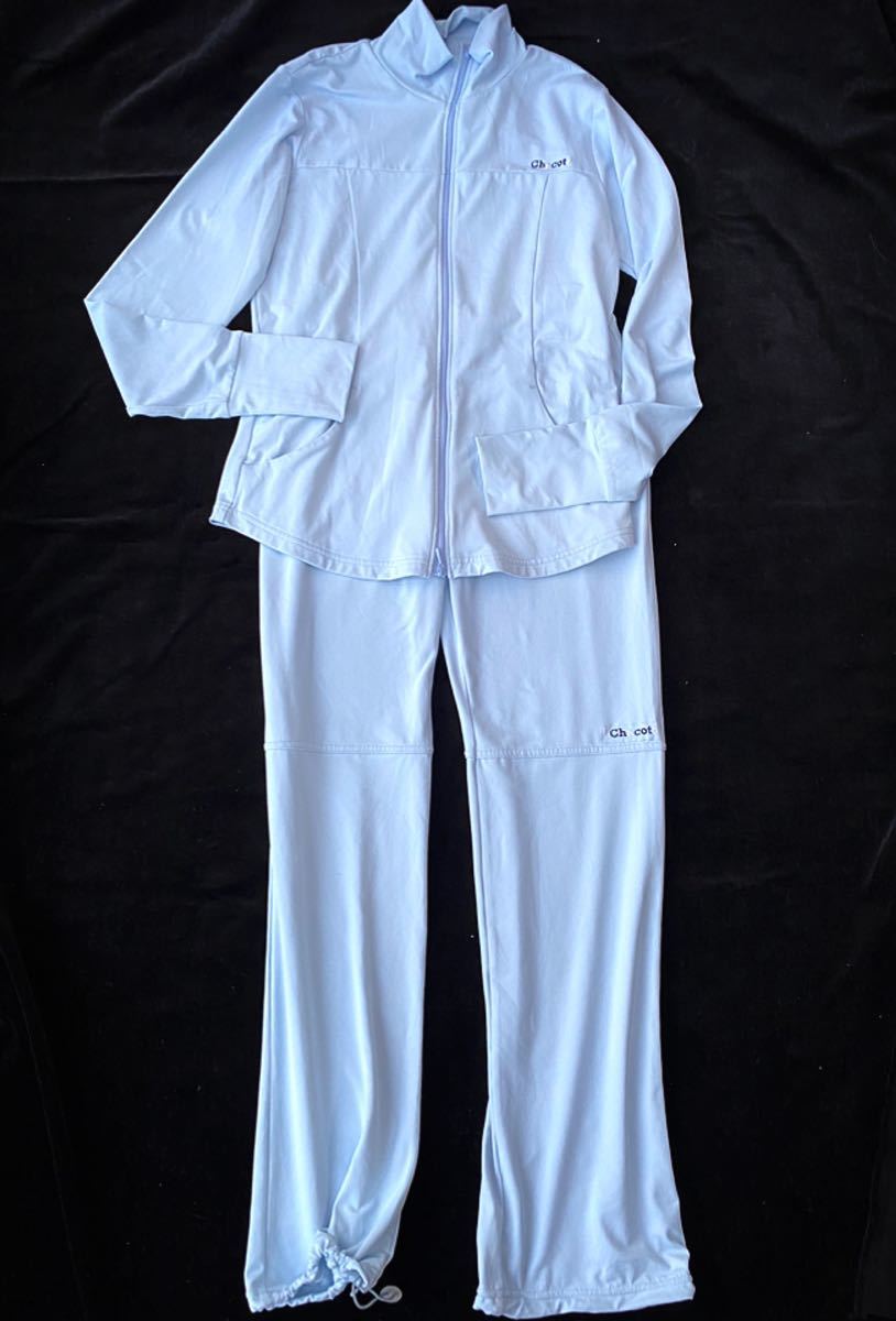 新品 チャコット ザ バレエ chacott ★28,600円の品 バレエジップアップトップス&パンツ M 水色拍卖