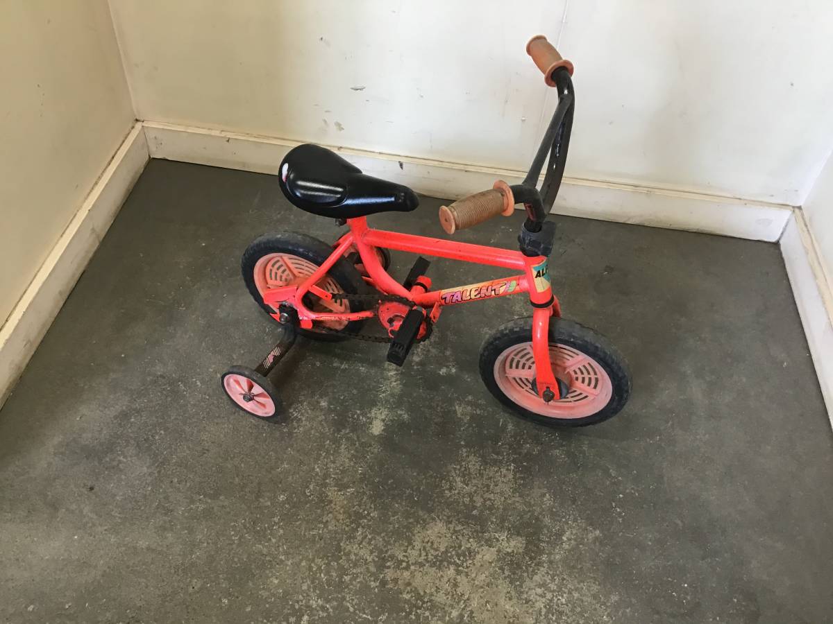 *◆レトロ/子供用自転車 /△LPHA TALENT△ 自転車 /補助輪付き/キッズ /現状品/岐阜発 12/30拍卖