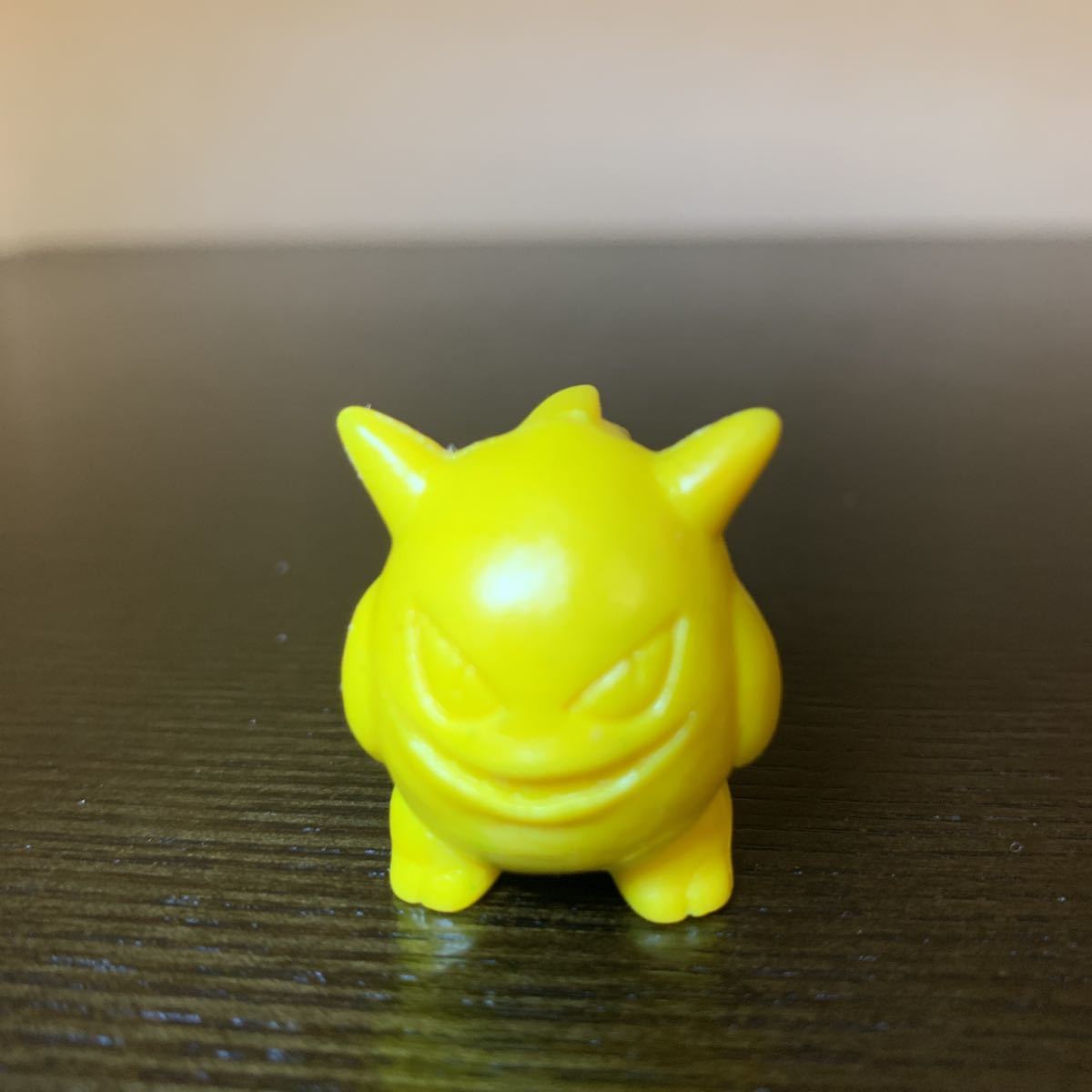 ゲンガー フィギュア イエロー 中古品 ポケモン ポケットモンスター カラー 消しゴム 塩ビ人形拍卖