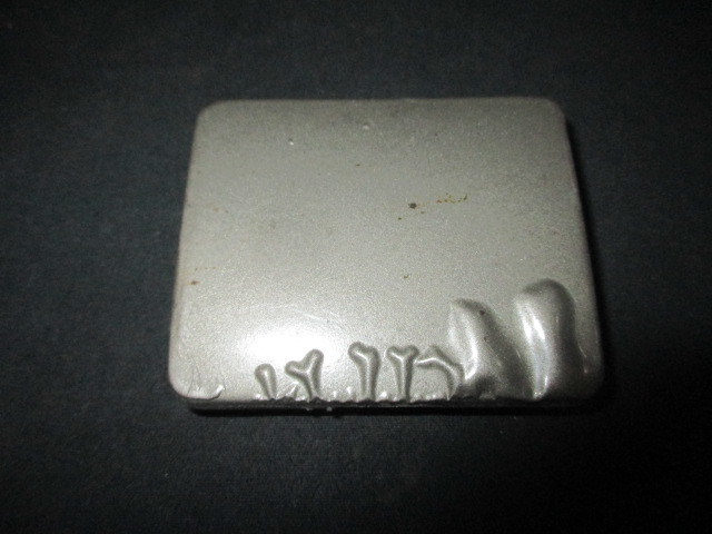 ■ベンツ W140 サイドステップ カバー 中古 1406980330 銀 部品取あり サイドスカート ジャッキポイント プラグ キャップ 蓋 パネル ■拍卖