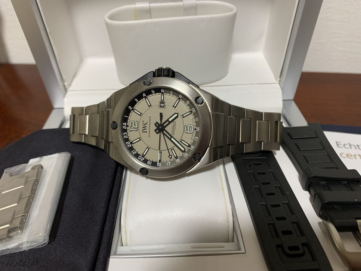 IWC インヂュニア デュアルタイムチタニウム ブレスレット付属 ジェンタ拍卖