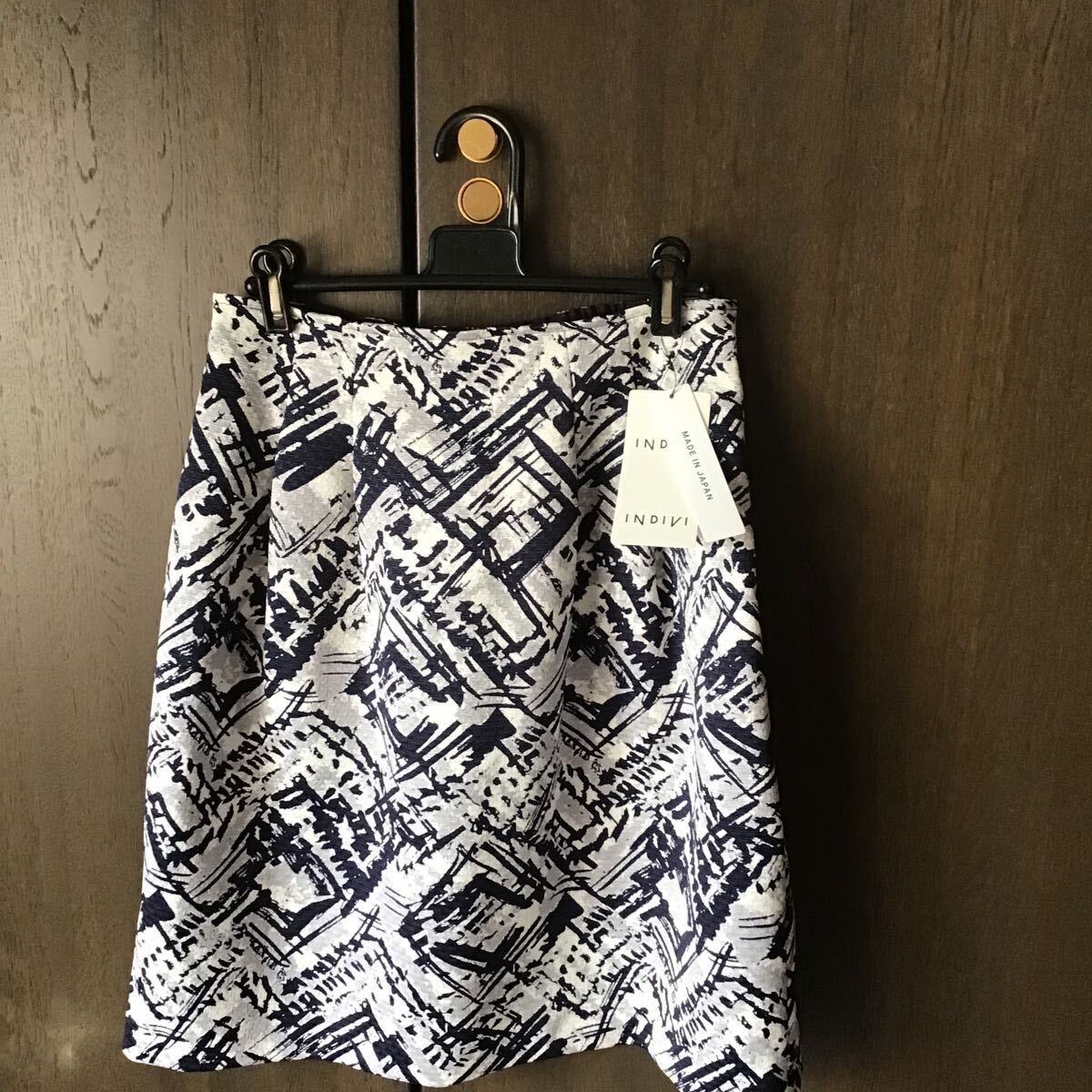 インディヴィ♪税込17050円♪後ろ太ゴム入♪安心の日本製の高級品♪フォーマルにも♪定形外450円♪M♪拍卖