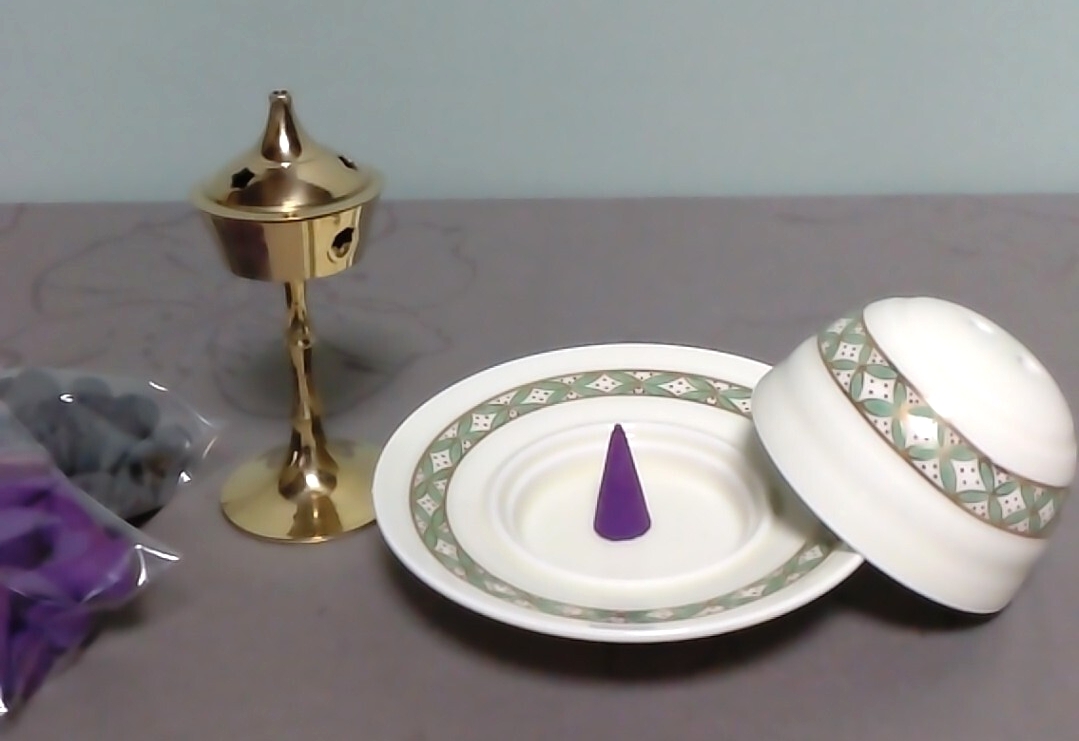 ★★陶器&アイアン《香炉2点》おまけお香32個 ☆未使用・保管品☆ ★★拍卖