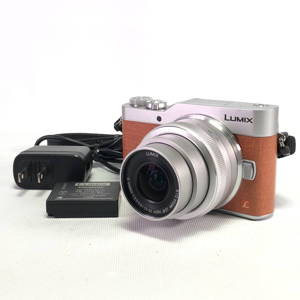 Panasonic LUMIX DC-GF9 + 12-32mm パナソニック ミラーレス カメラ 26B ヱ2拍卖