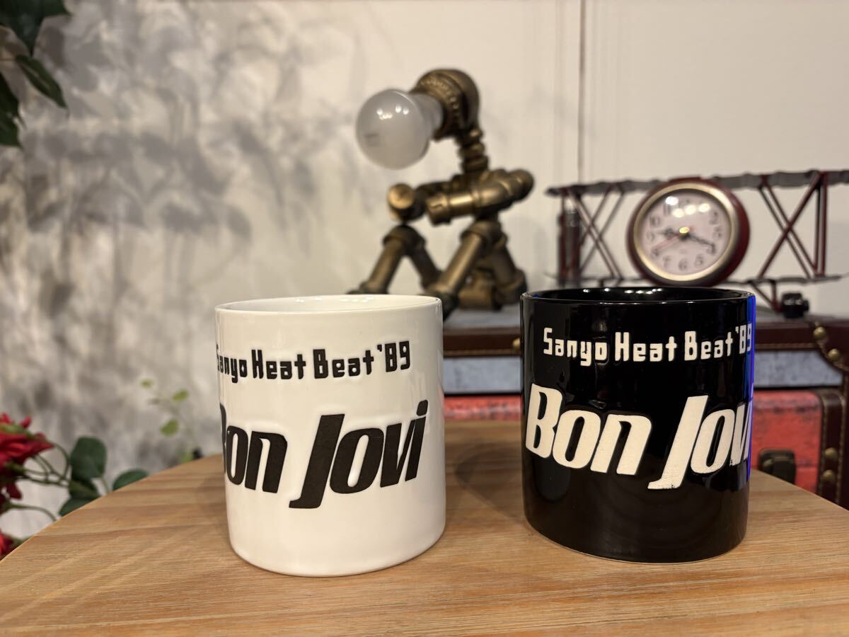 稀少 超美品 ボンジョビ Bon Jovi ペアマグカップ ノリタケ製 noritake製 ボン・ジョヴィ 1989 バンドグッズ マグカップ 2コ拍卖