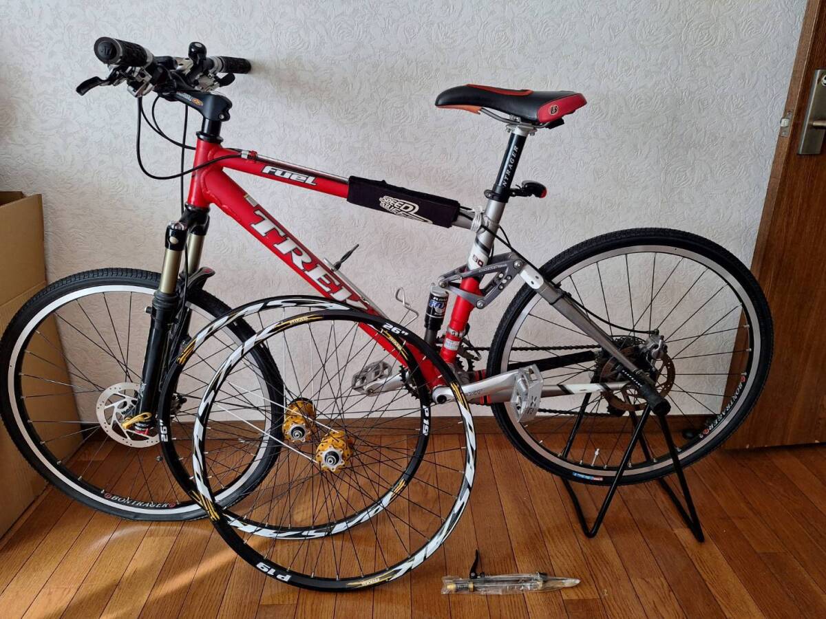 Trek Fuel拍卖