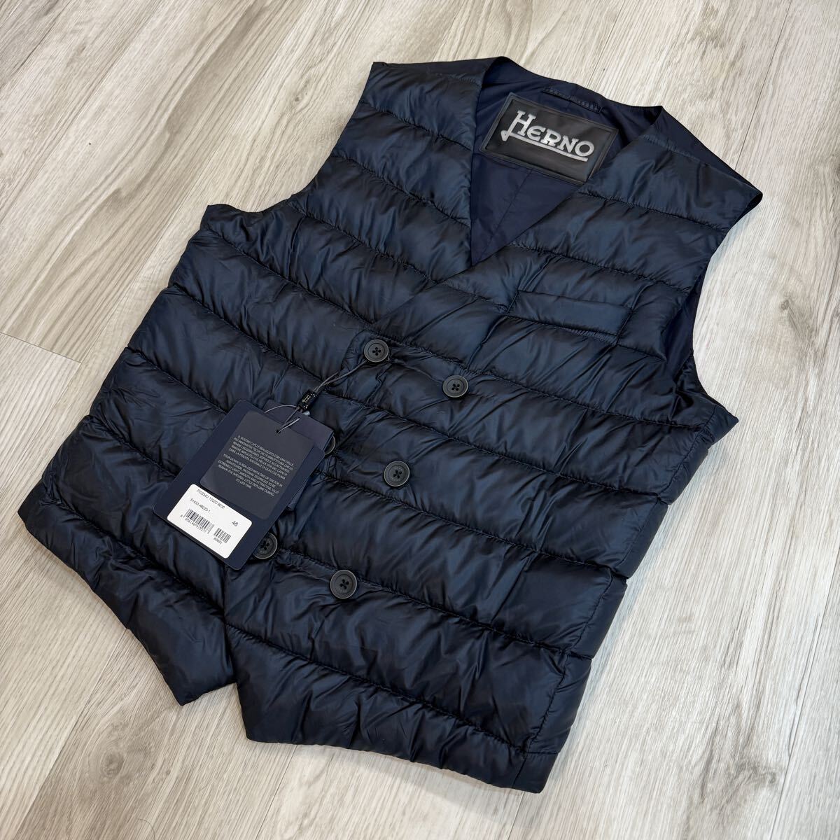 新品未使用◎HERNO ヘルノ ダブルブレスト インナーダウン ベスト ジレ 46 M NAVY ネイビー タグ付き イタリア レジェンド ラミナー 拍卖