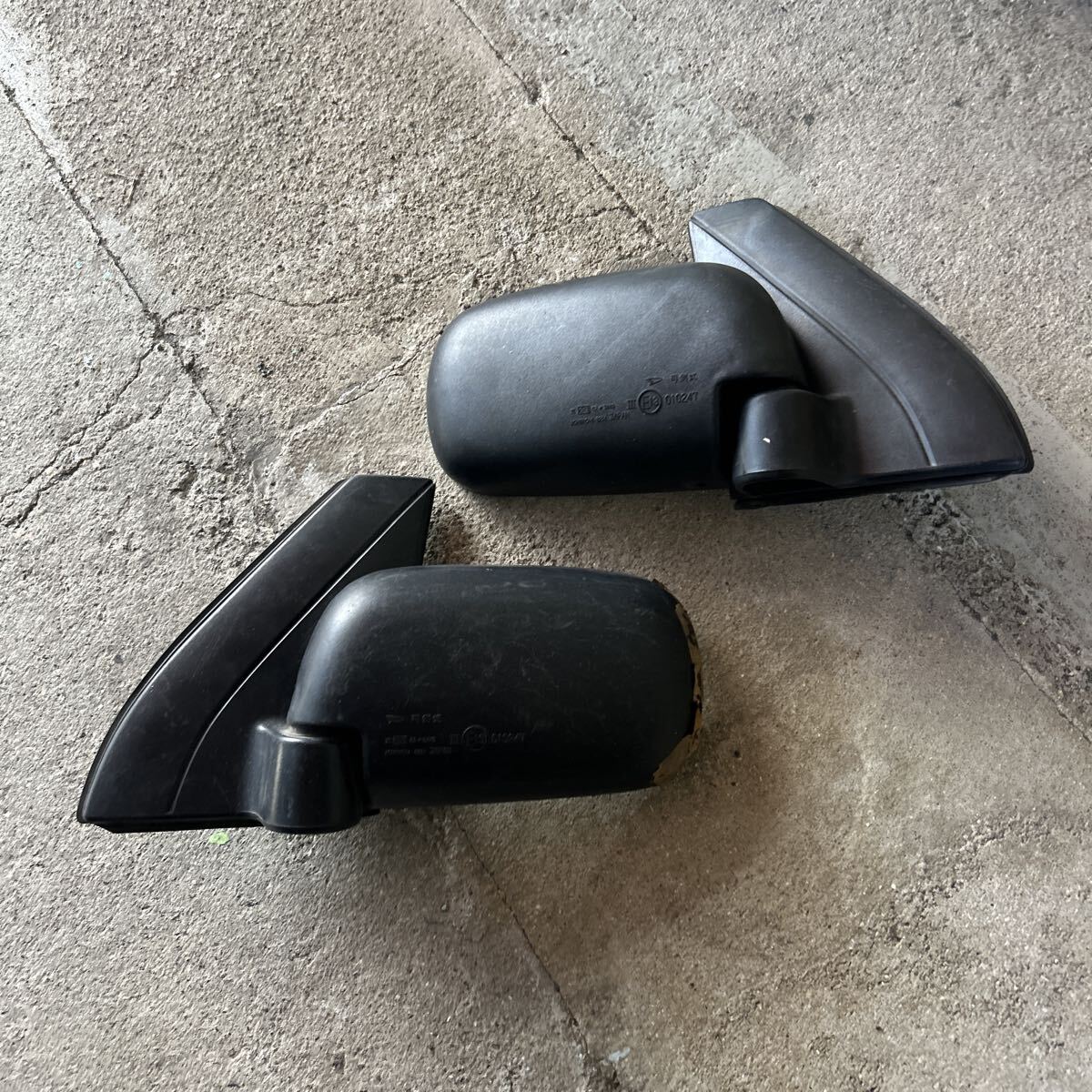 ラスト1 長期保管品 ダイハツ 純正 L700S ミラ ドアミラー サイドミラー 左右 セット 黒 無塗装 ICHIKOH 8214 手動格納拍卖