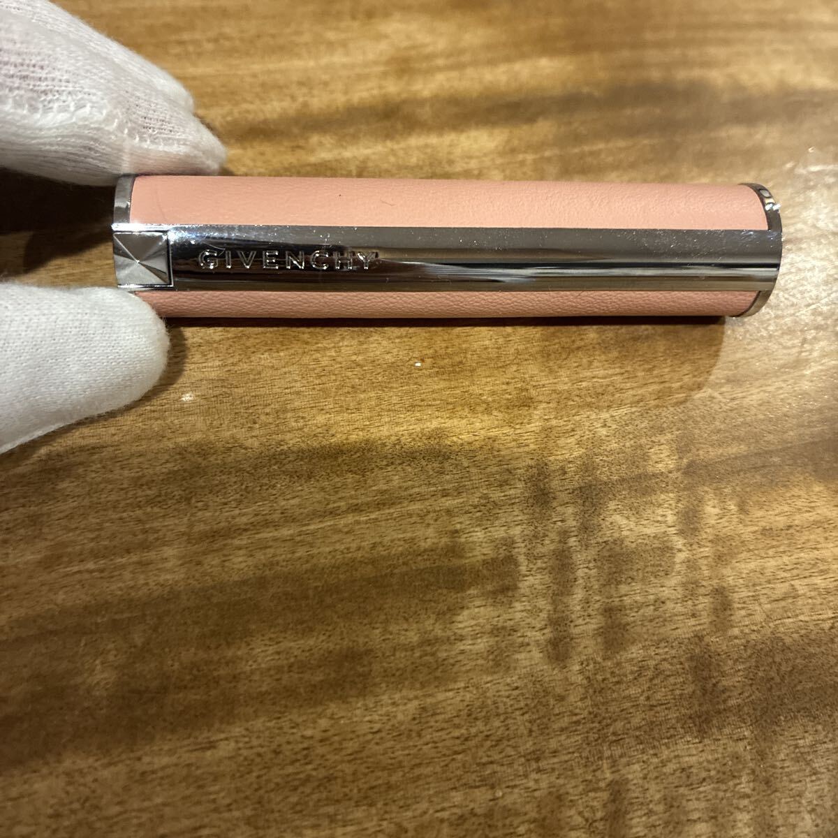 GIVENCHY ジバンシィ ローズパーフェクト リップバーム001拍卖