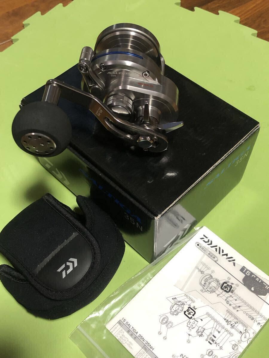 美品 15ソルティガ 35N 箱付き拍卖
