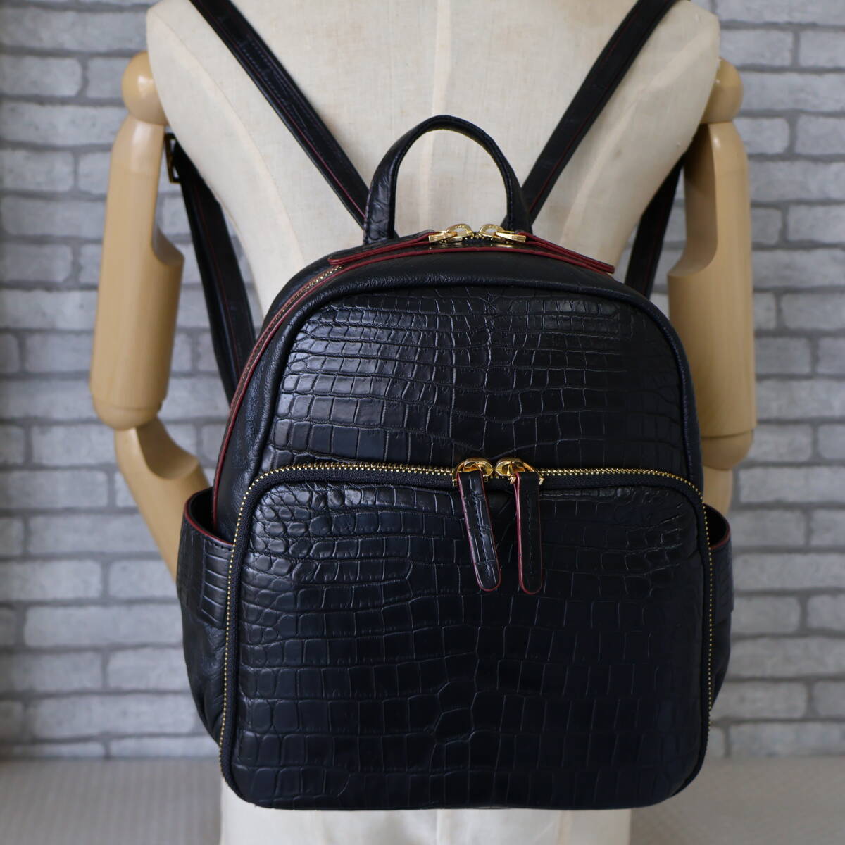 *美品*マットクロコダイル*クロコダイル*リアルクロコ*レザー*リュック*バックパック*黒*拍卖