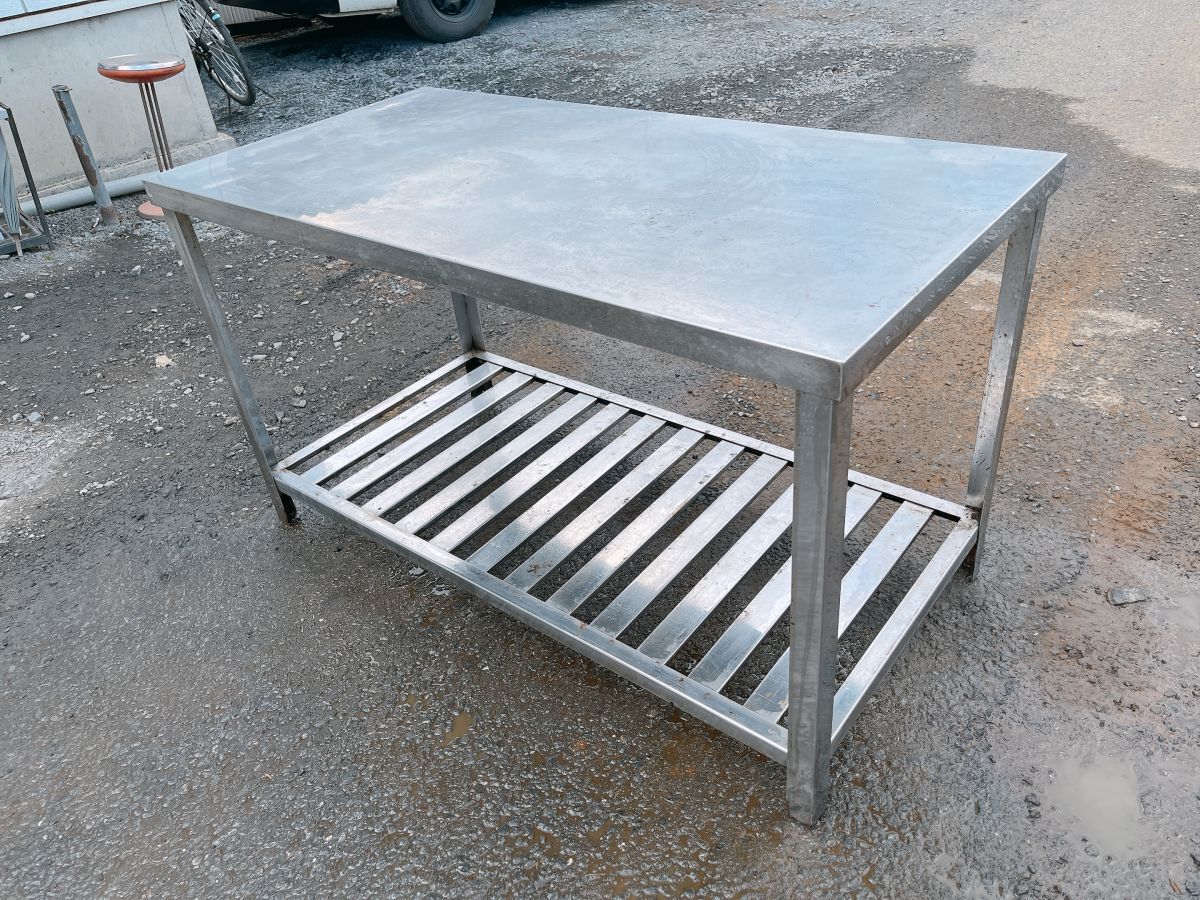 中古 業務用 ステンレス作業台 1200×600×690mm テーブル 調理台 作業台 厨房器具 店舗用品 飲食店 茨城県 0223ら1 M外 家D拍卖