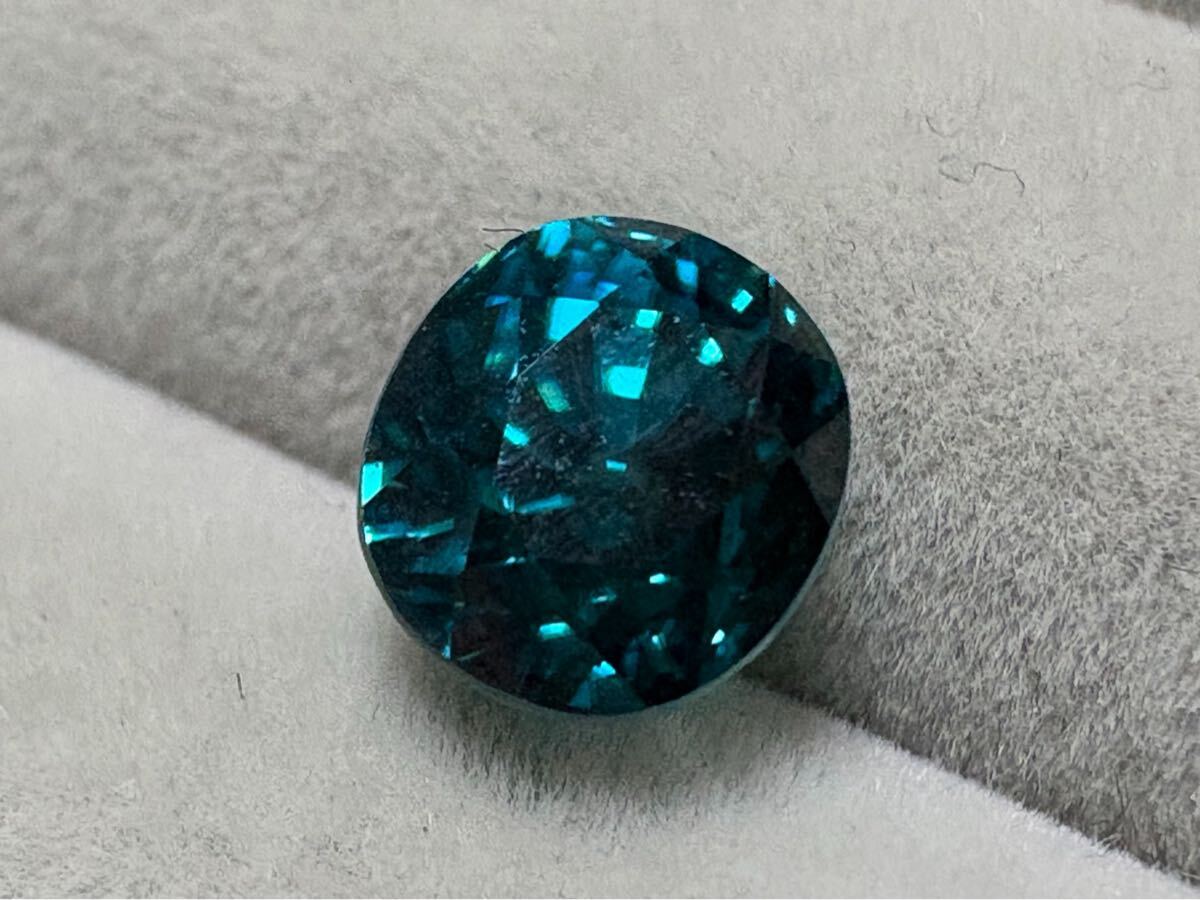 ラタナキリー ブルージルコン 3.013ct 約6.99×6.25×6.36mm カンボジア産 12月誕生石 ブルー ジルコン オーバル ケース付 鑑別書付拍卖