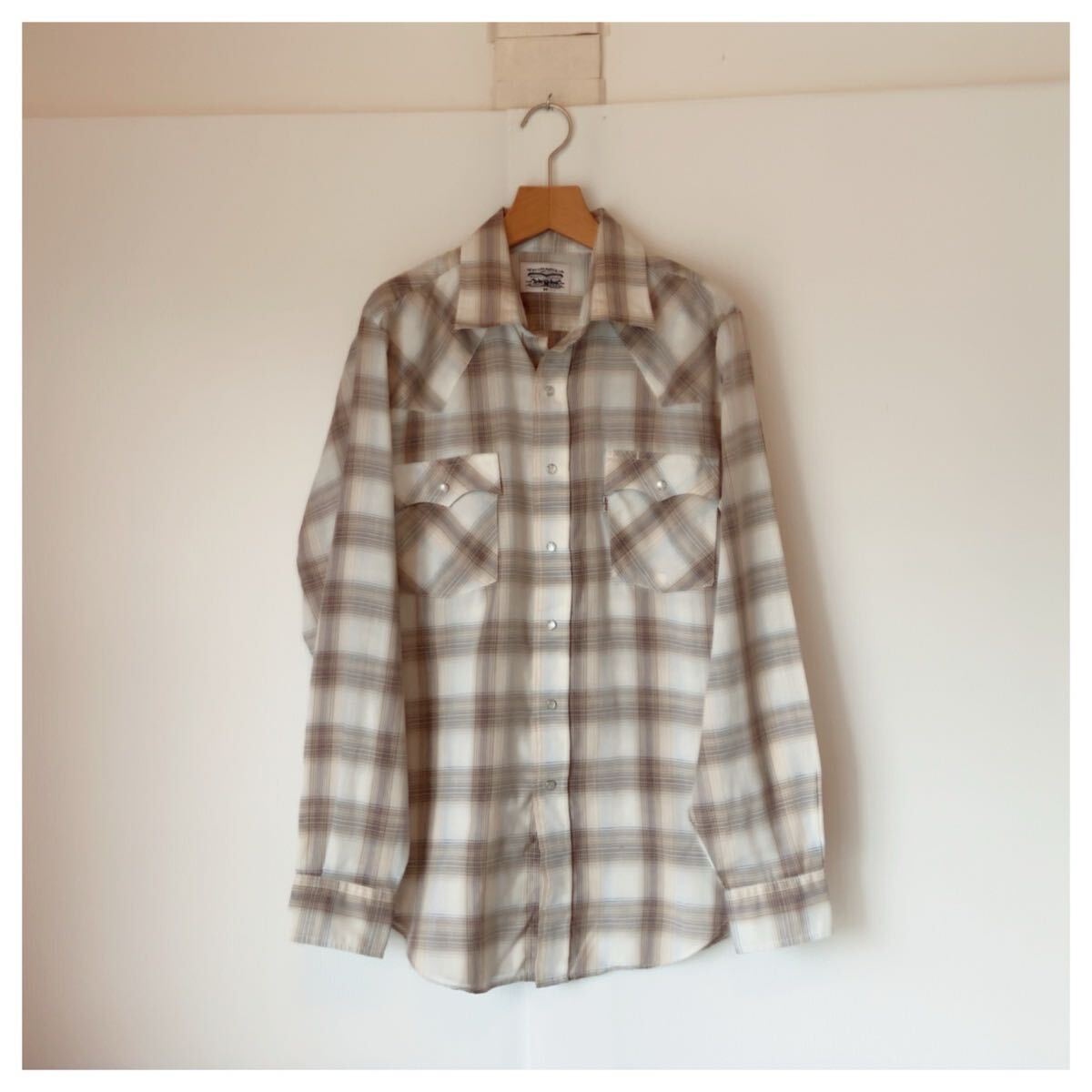☆ 70's Levi's チェック ウエスタンシャツ Mサイズ ビンテージ古着 vintage ベージュ 紫 水色 茶拍卖