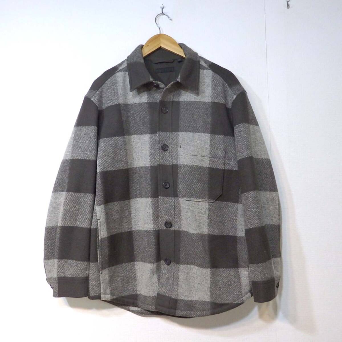 【送料無料】ユニクロオーバーシャツジャケット Lサイズ 439811 メンズ グレー チェック柄 拍卖