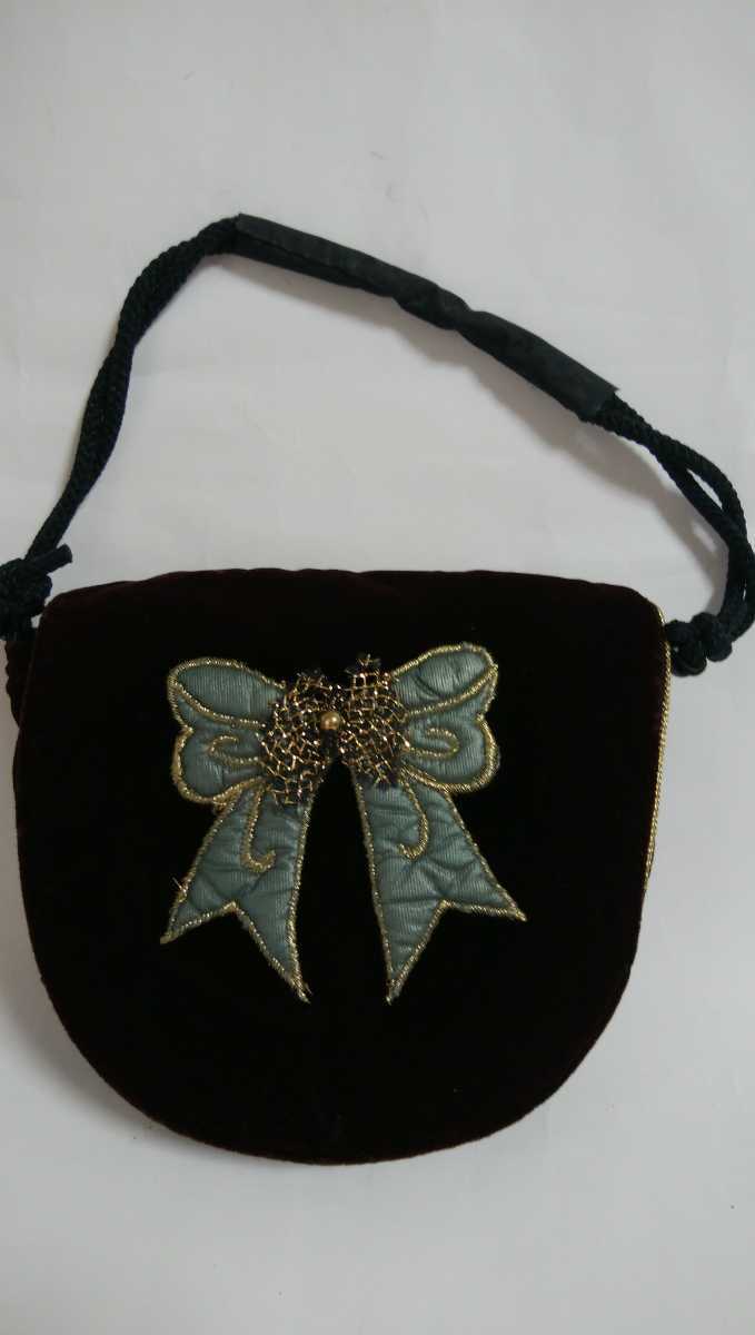 再値下げ!未使用!カバン ポーチ バッグインバッグ ミニバッグ ベルベット地に可愛いリボン オシャレ濃赤紫 約横18縦15持ち手紐40拍卖