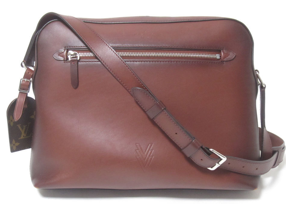 LOUIS VUITTON ルイウ゛ィトン キュイール・オンブレ メッセンジャーバッグ ショルダーバッグ 斜め掛け メンズ レザー ブラウン レア拍卖