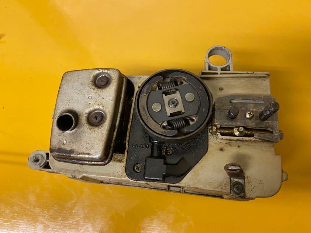 エンジンチェーンソー チェンソー マキタMDE332 エンジン 圧縮あり 部品取り ジャック取扱 オイルポンプ付きますが状態未確認拍卖