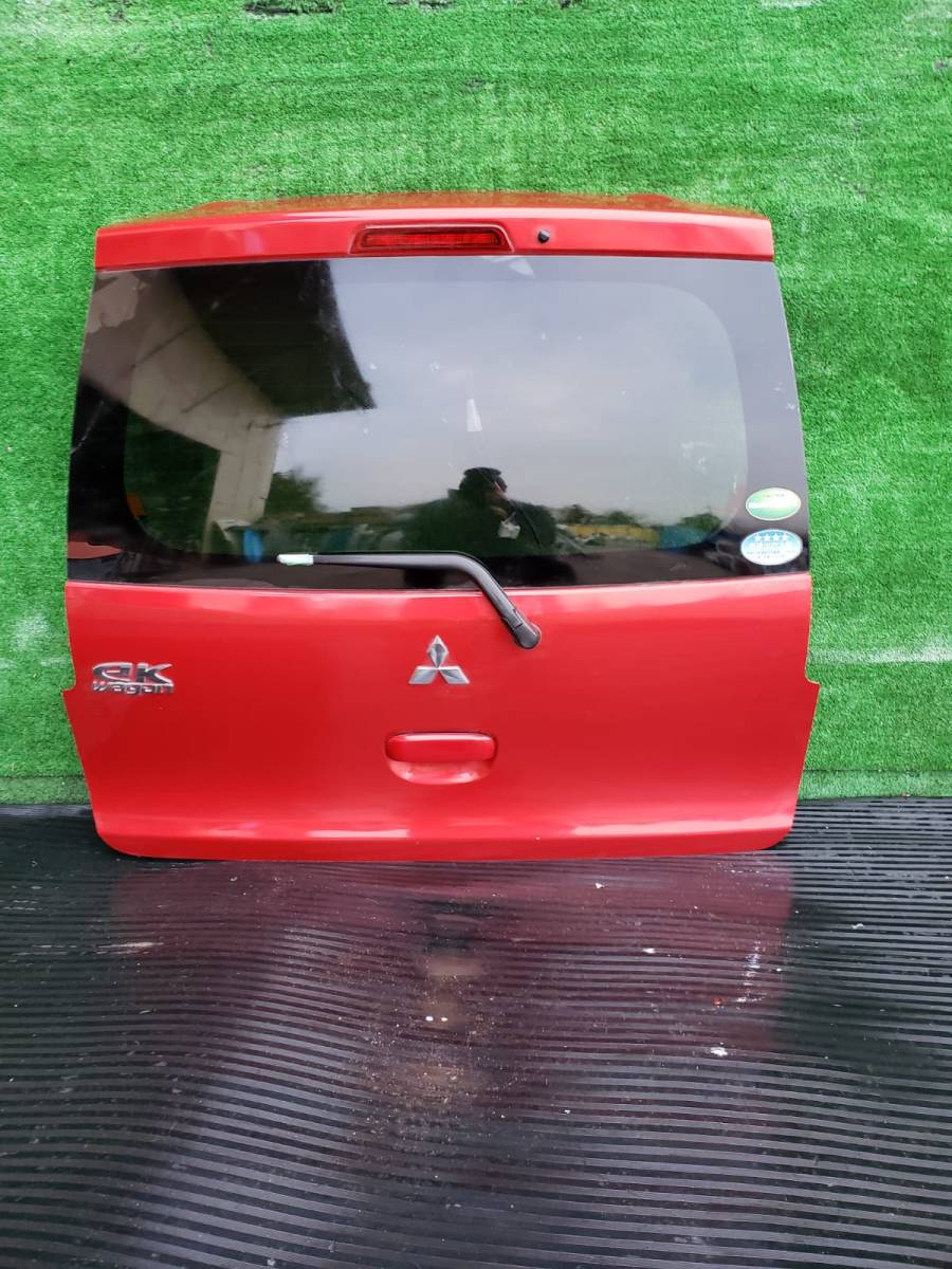 ミツビシ eKワゴン B11W バックドア (P26 レッドメタリック)拍卖