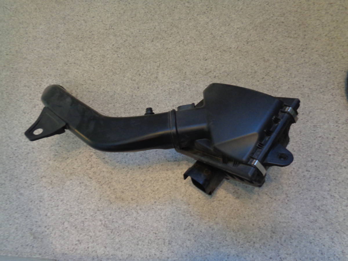 BMW 3シリーズ F30 純正 エアクリーナーボックス エアクリーナーフィルター 中古拍卖