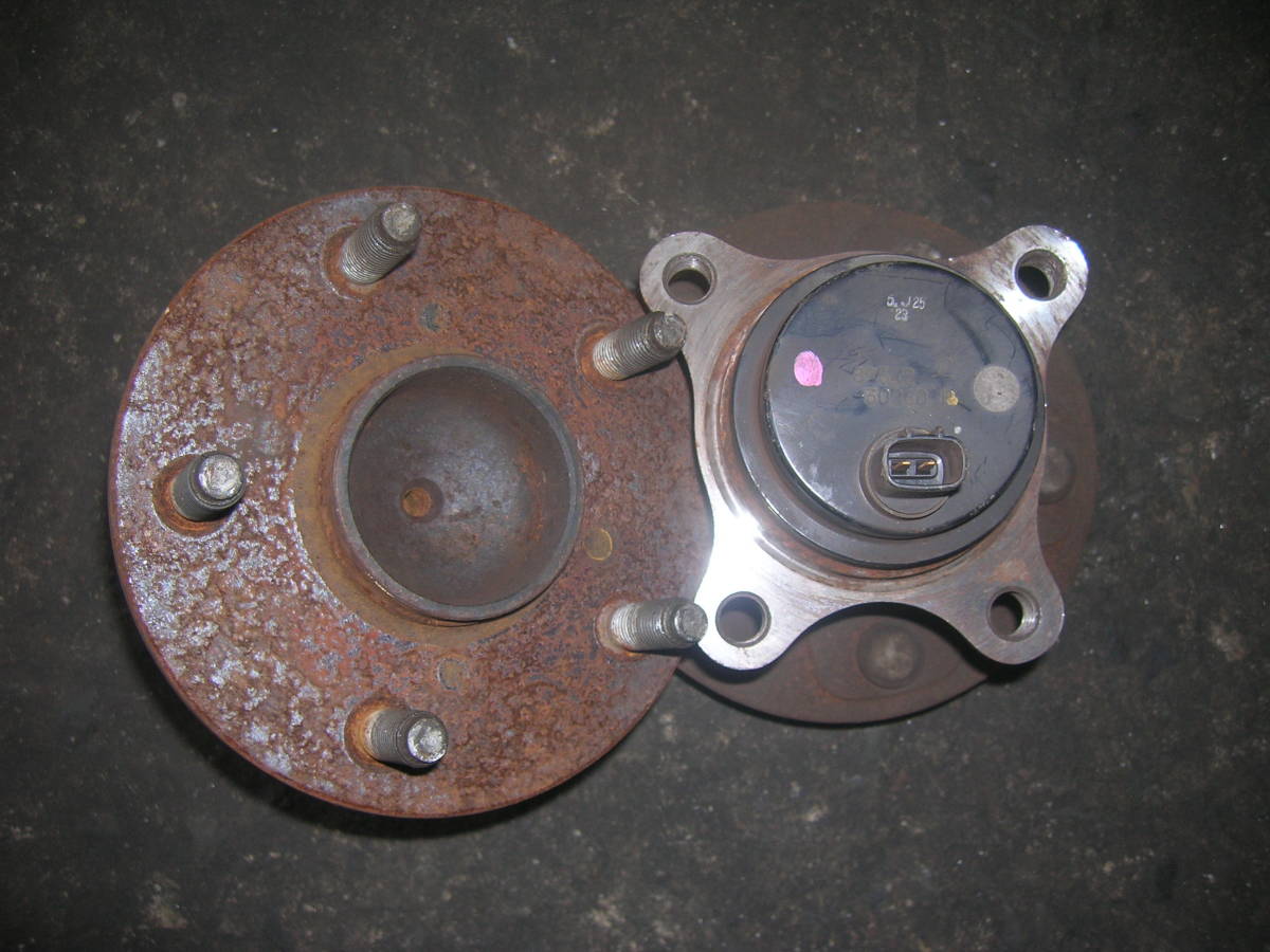 トヨタ 5穴 フロントハブ左右セット ブレンボー対策用 ABS付拍卖