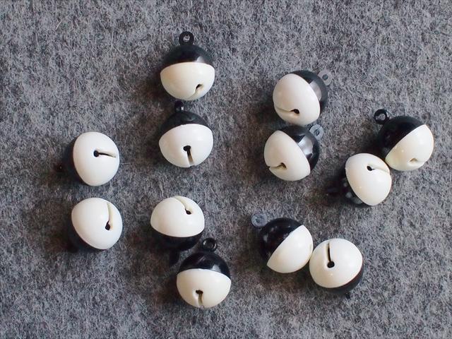 レトロビンテージ手芸雑貨ボタン*鈴みたいなボタン・Φ13㎜・クロ・12個セット☆パーツ素材リメイク拍卖