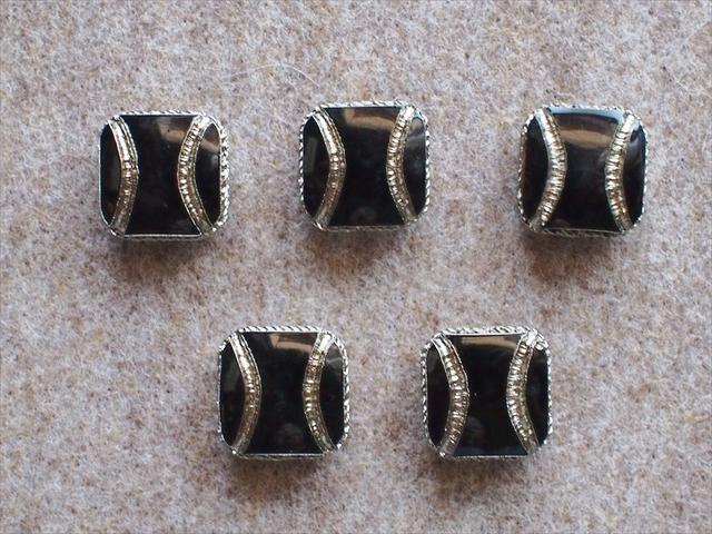 レトロビンテージ手芸雑貨*ボタン・金属に見えるクロ×シルバーモダン・20㎜・5個セット☆パーツデコ人形装飾素材拍卖