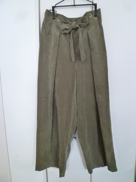 INNO WAVE△深緑カーキ系ウエストタック入りリボンベルト付きコーデュロイパンツM/W63-W64-W65△深いグリーン系△② 212拍卖
