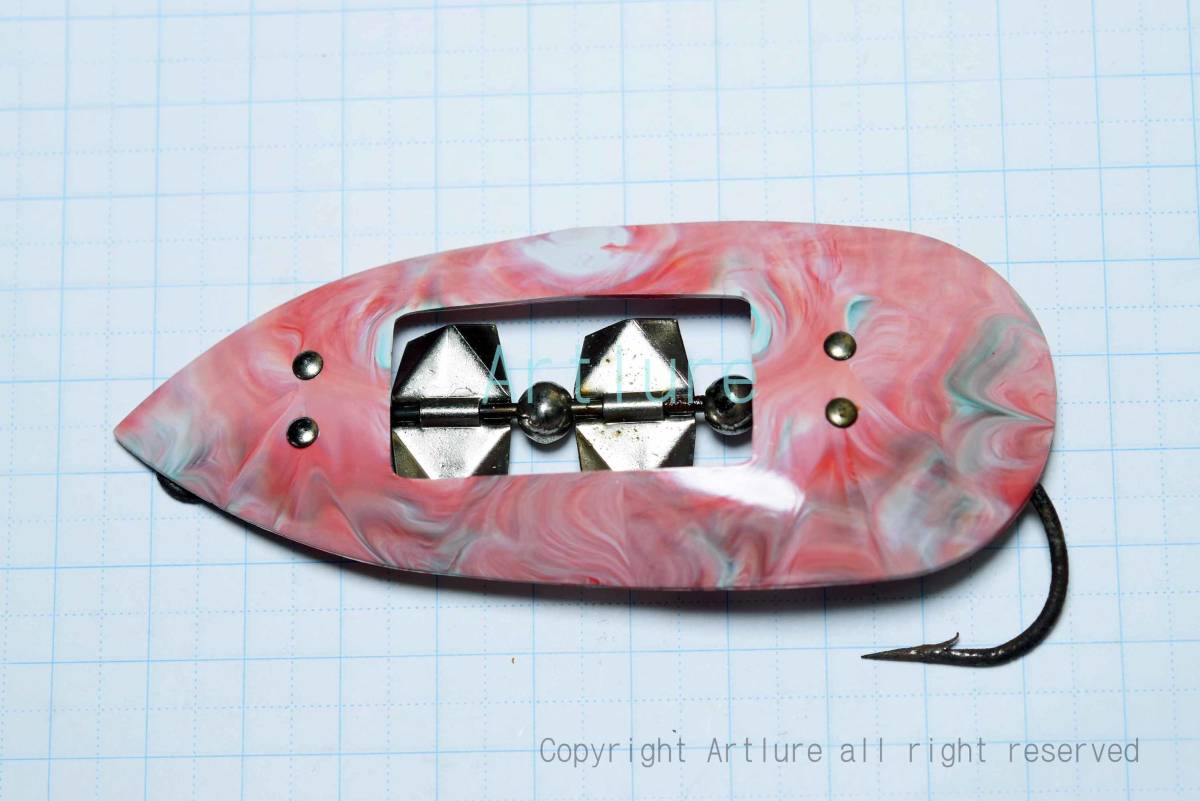 SPINNER SPOON CHALENGE TACKLE,,C1952年、37/8”PA.PLASTIC BODY TWIN PROPELLER,RARE OLD LURE(#5756-199)拍卖