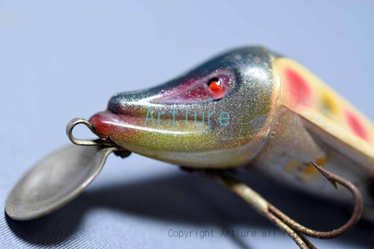 JAMISON WIG-L-TWIN,C1939年、面白ルアー、希少珍品、THE W.J.JAMISON CO,.CHICAGO,IL,USA,.2 1/2" PLATIC OLD LURE,拍卖
