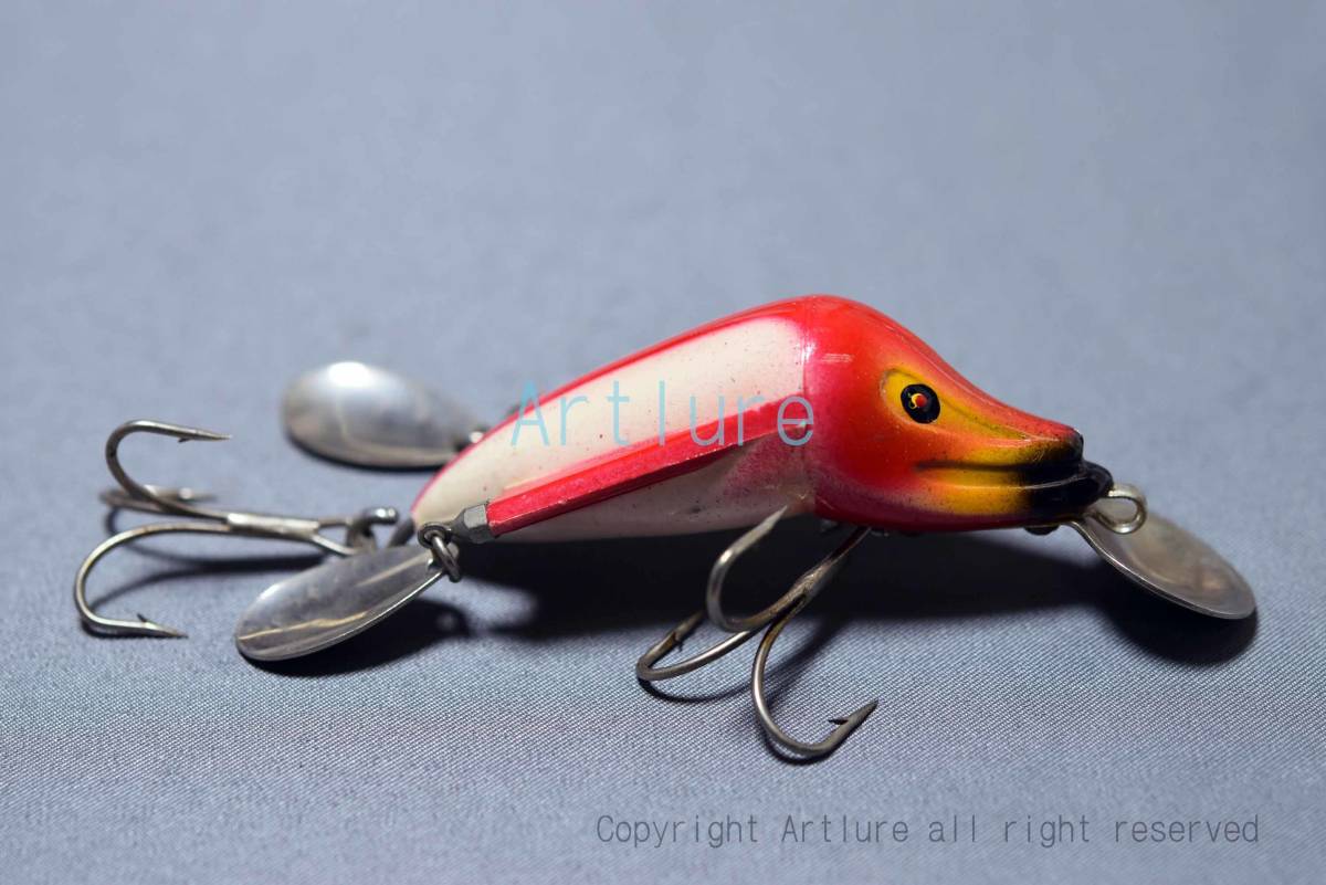JAMISON WIG-L-TWIN,C1939年、面白ルアー、希少珍品、THE W.J.JAMISON CO,.CHICAGO,IL,USA,.2 1/2" PLATIC OLD LURE,(#4306-98C)拍卖