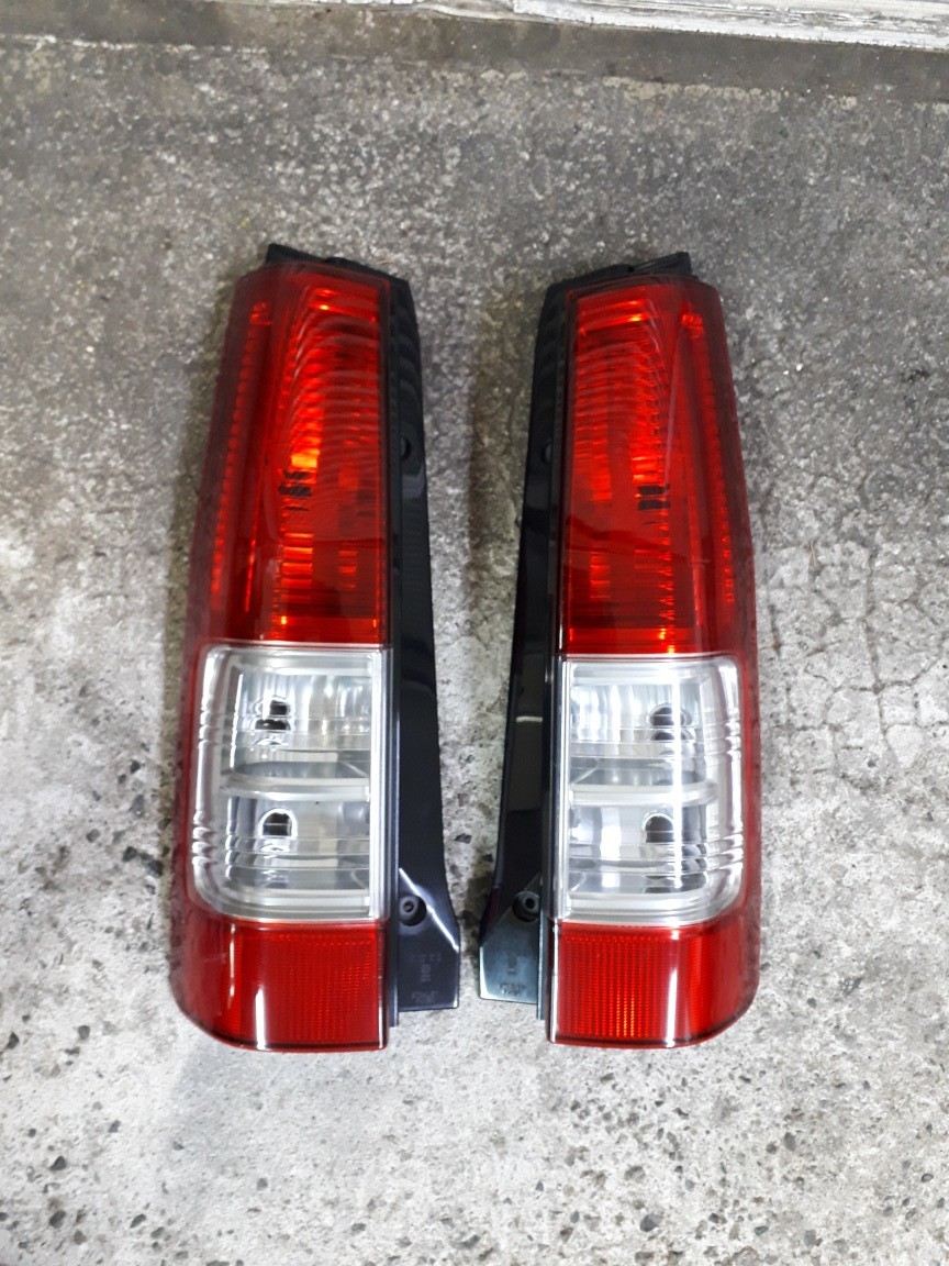 MH21S ワゴンR 純正テールランプ No.91拍卖