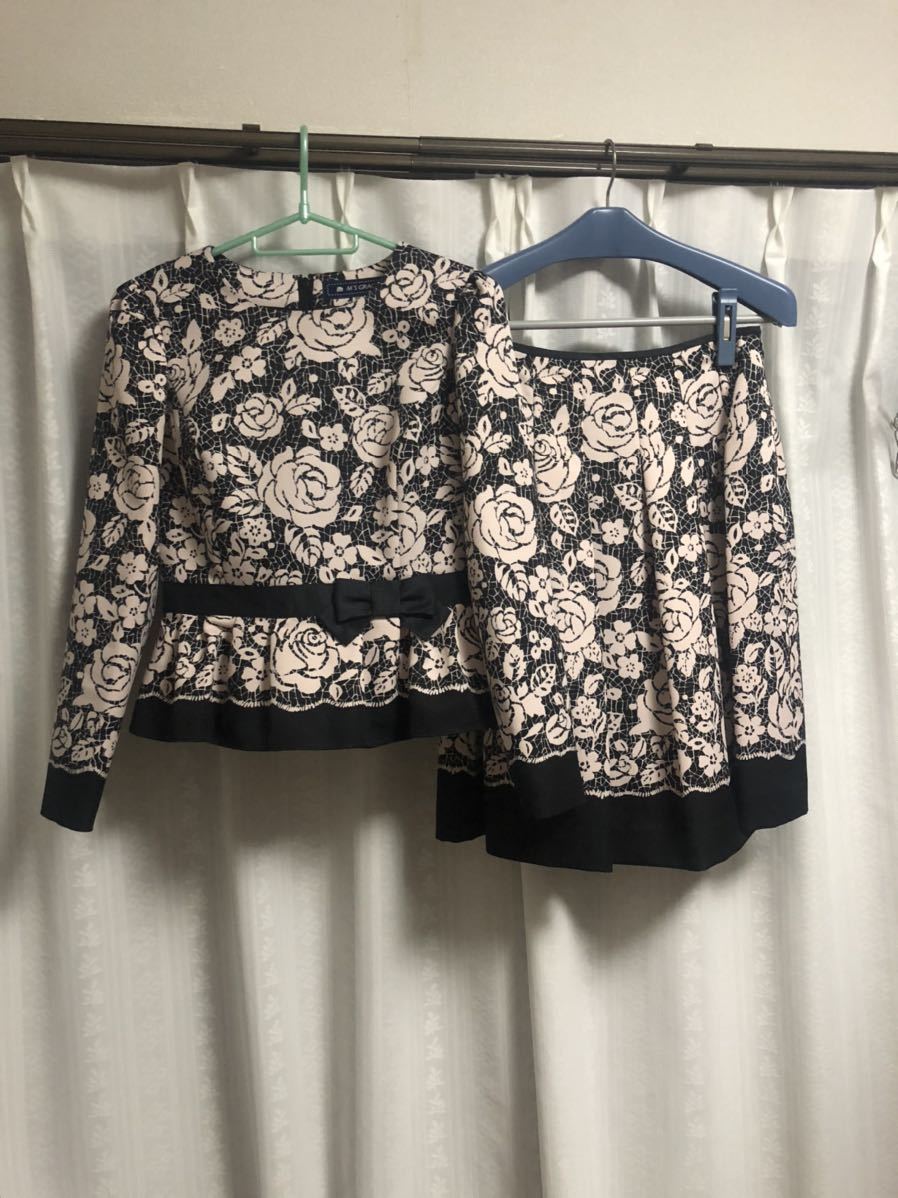 新品同様エムズグレイシー 薔薇柄ブラース スカート38拍卖