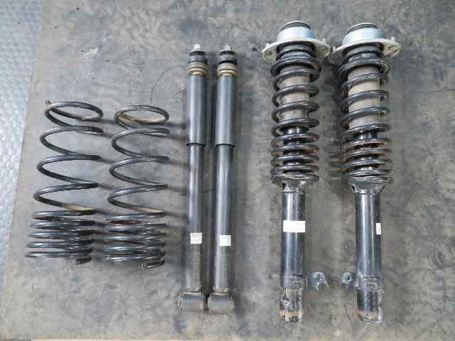 【即決】【即日発送可】ザッツ ABA-JD1 社外? ダウンサス? スプリング × ショック アブソーバー 純正 ストラット 1台分 中古 7558拍卖