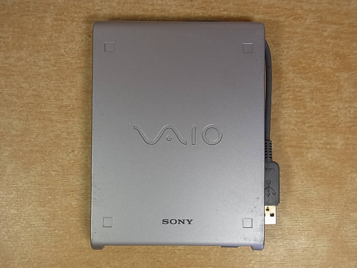 △B/601●ソニー SONY☆外付け3.5インチFDD(フロッピーディスクドライブ)☆PCGA-UFD5☆動作不明☆ジャンク拍卖