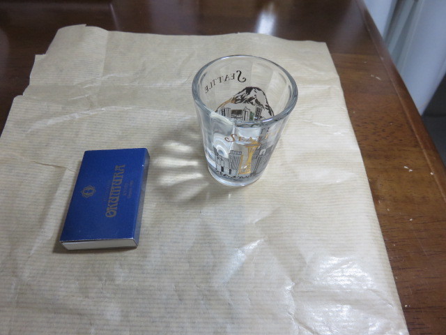 小ガラスコップ(SEATTLE)美品の格安提供です。拍卖