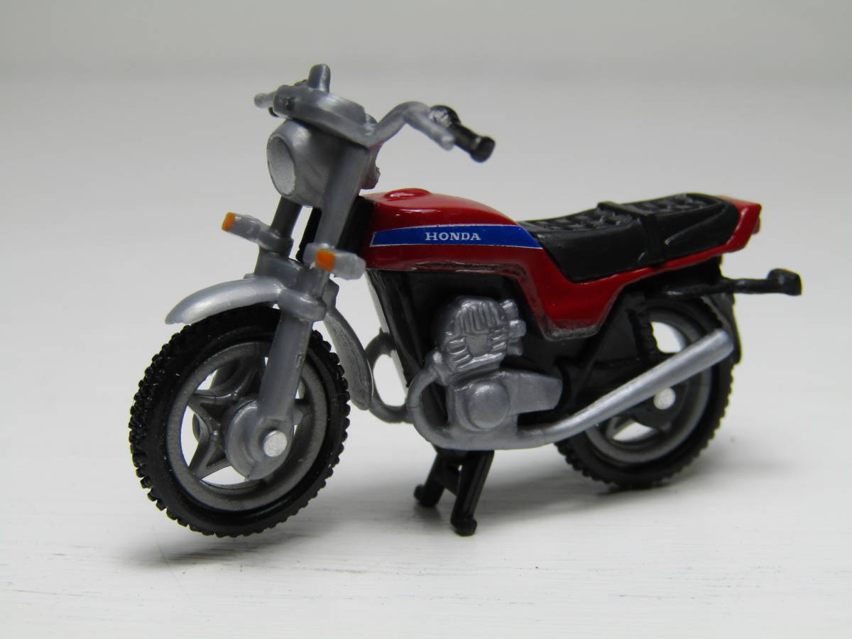 HONDA CB400N ホークⅢ 1979 Honda 歴代バイクフィギア 名馬 定形外送料無料 拍卖