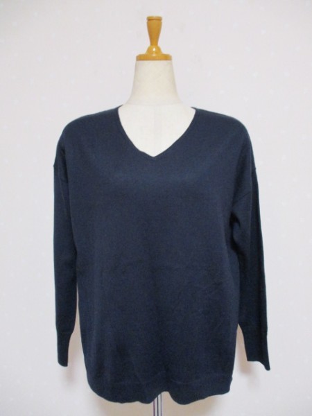 ★ ELLE ★ Vネック ウール混 薄手セーター レディス38 紺 (10215)拍卖