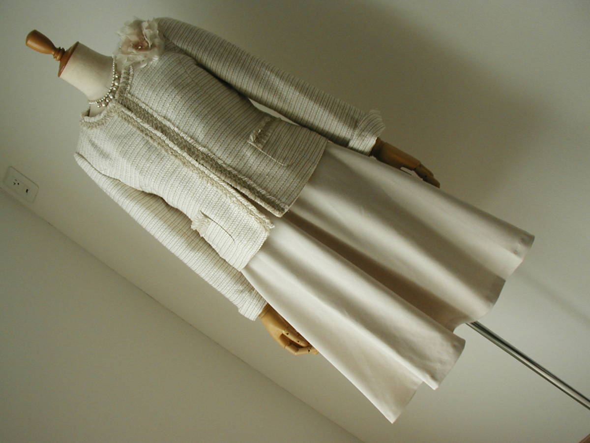 a.v.vのスーツ★M/9号/イトキン ミッシェルクラン・ELLE系/入学式/卒業式/入園式/お宮参り/ツイード/avv/サンプル/新品/未使用拍卖