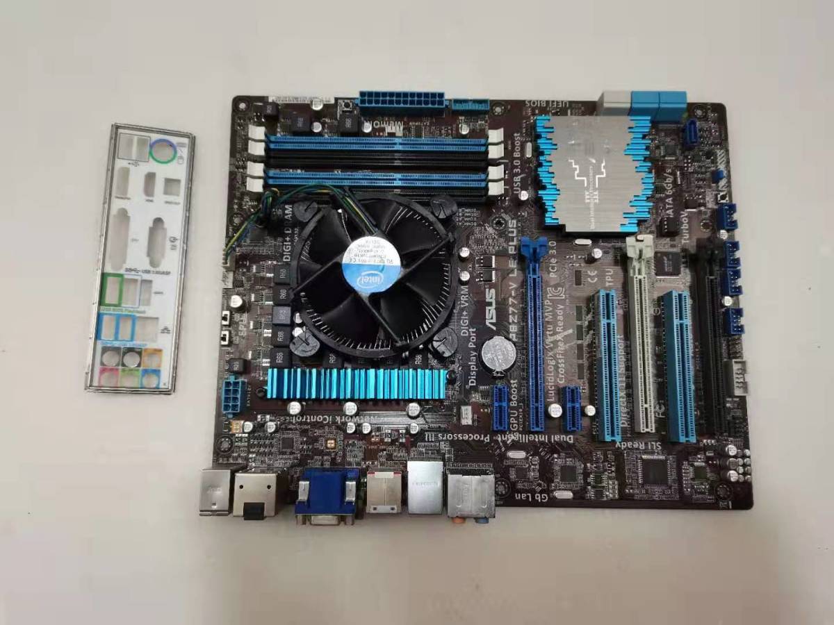【中古パーツ】BIOS確認のみ、ASUS P8Z77-V LE-PLUS マザーボード LGA1155 ■MB142拍卖