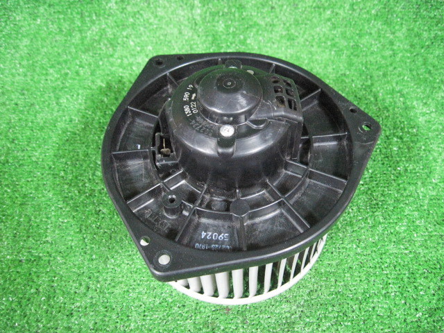 日産 バネット バン SK22MN ブロアファンモーター / ヒーターモーター 中古 502726-1380 作動確認済み 210265拍卖