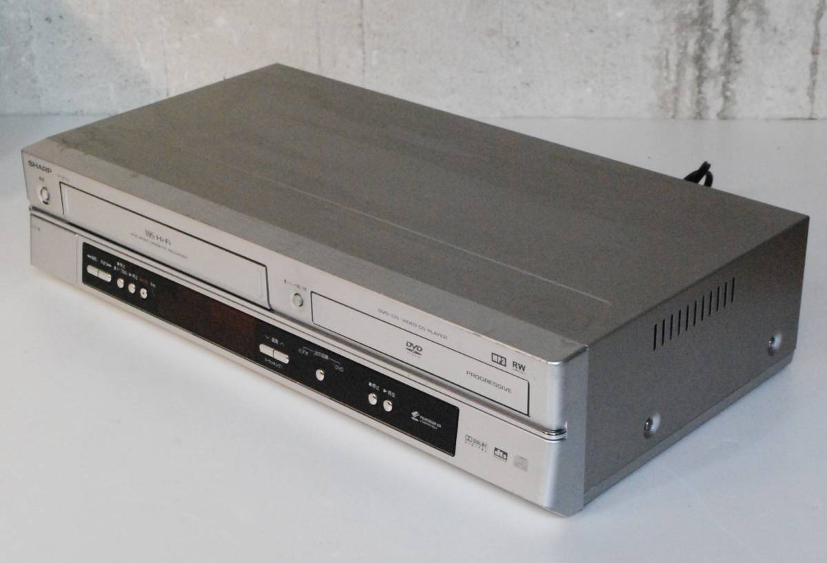 JUNK ■SHARP■ VHS/DVDプレイヤー DV-NC750 ビデオデッキ拍卖