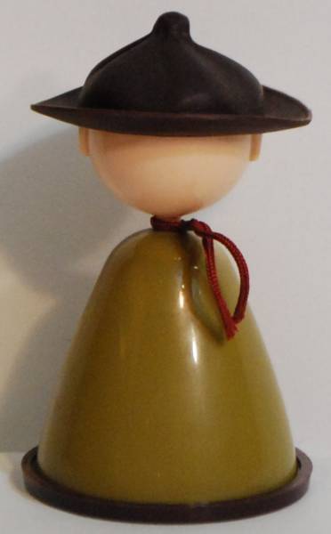 ■住友信託銀行■ 世界風俗人形貯金箱 カナダ 昭和レトロ B拍卖