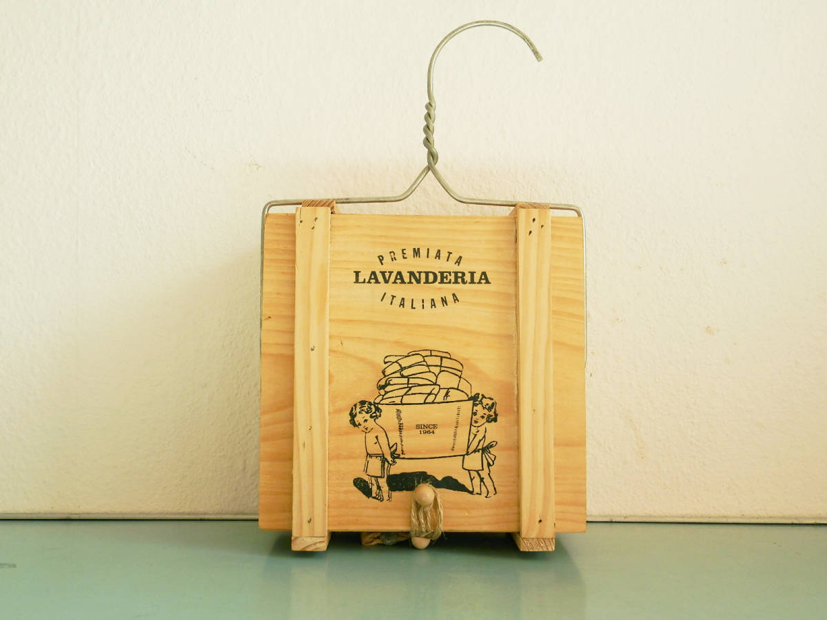 イタリア 雑貨 ランドリーセット 洗濯ものセット 木製 洗濯バサミ 洗濯ロープ拍卖