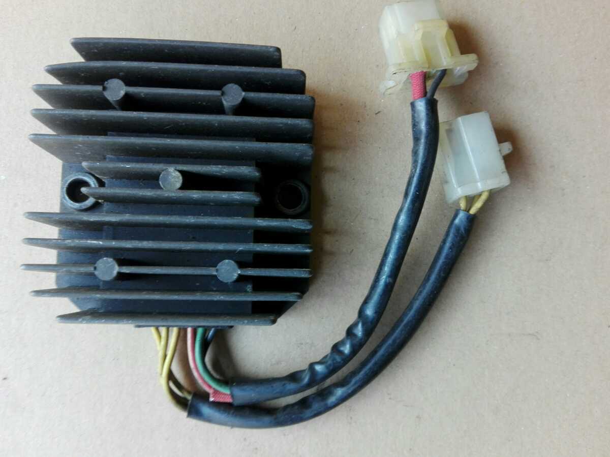 ホーク CB250T CB400T ホークⅡ CB400NホークⅢ レギユレータ レクチファイヤ拍卖